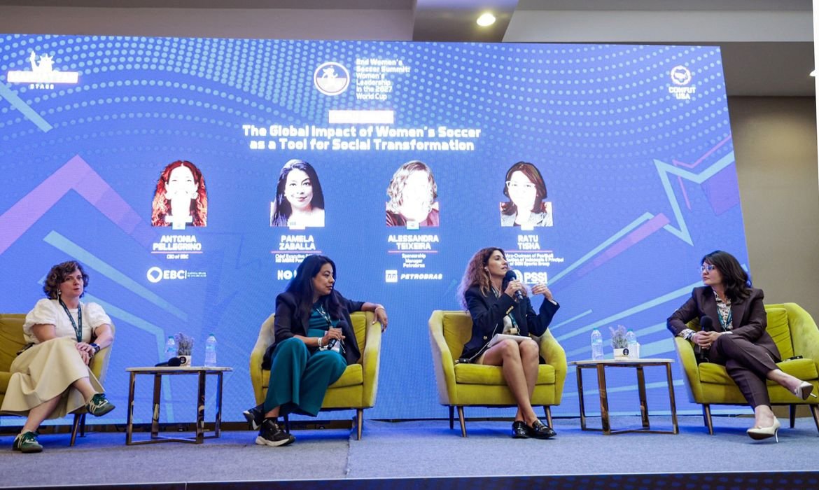 Copa Feminina 2027: Brasil em Foco no Confut USA - Imagem do artigo original