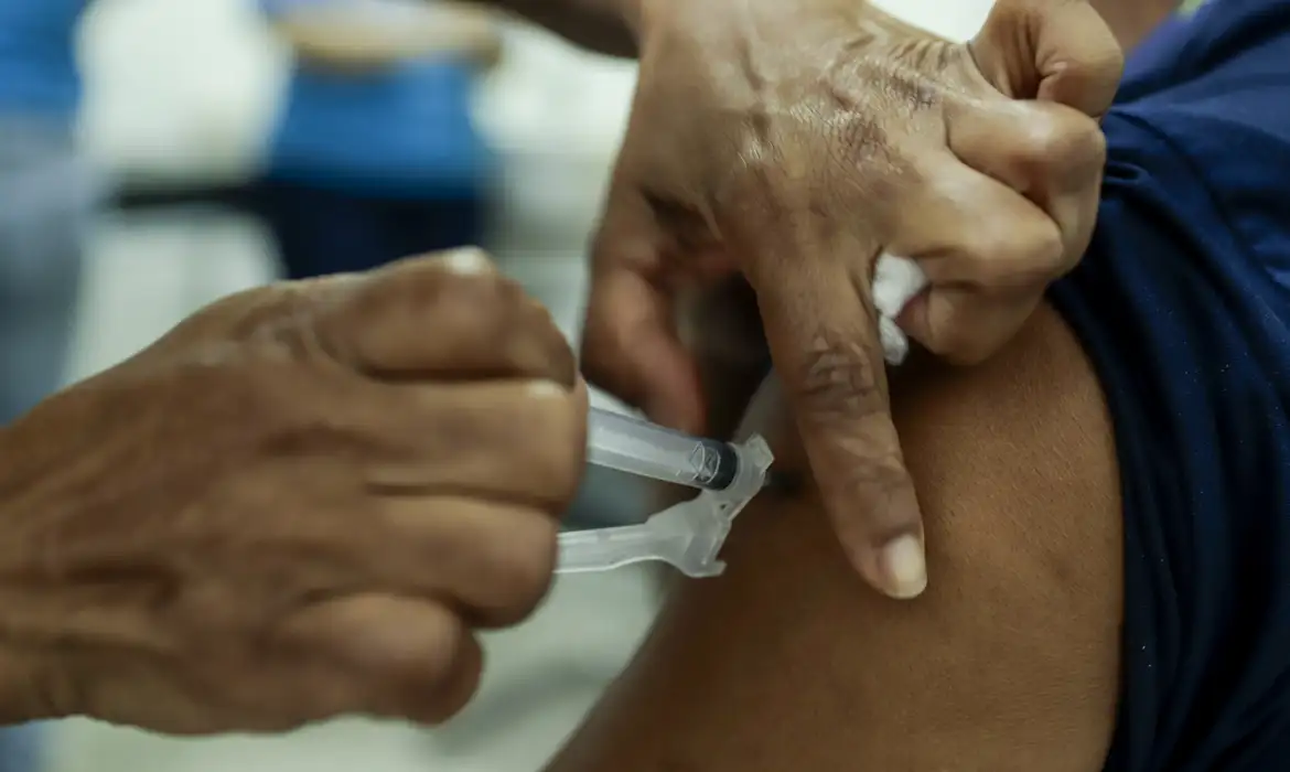Multivacinação SP Inicia Campanha para Menores de 15 Anos - Imagem do artigo original