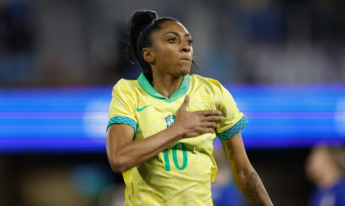 Kerolin no Barcelona: Negociação Recorde no Futebol Feminino - Imagem do artigo original