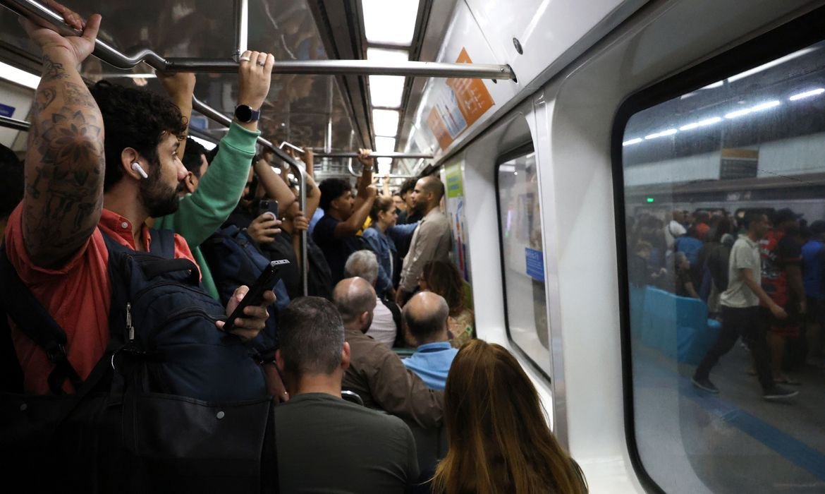 Trens e Metrô Rio Antecipam Pico por Ventos Fortes: 17/05 - Imagem do artigo original