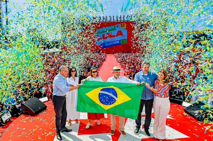Lula Responde Cobrança por Futuro com Comparação a Bolsonaro - Imagem do artigo original