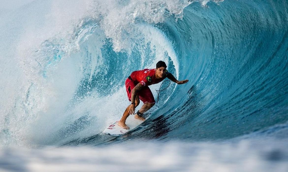 Gabriel Medina é vice na etapa de Fiji da WSL com nota 10 - Imagem do artigo original