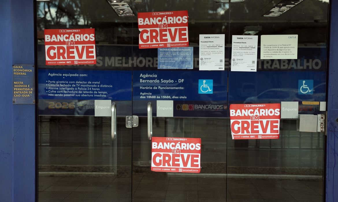 Greve Bancários Caixa: Proposta Rejeitada e Paralisação Mantida - Imagem do artigo original