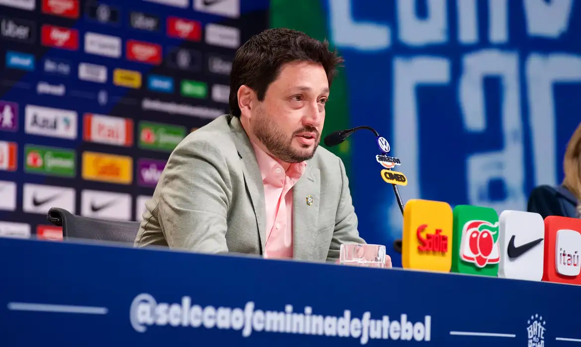 Arthur Elias convoca seleção feminina para amistosos - Imagem do artigo original