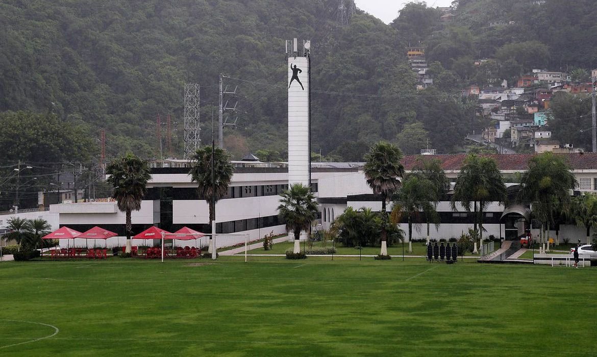 Santos Regulariza CT Rei Pelé com Acordo de Concessão Federal - Imagem do artigo original