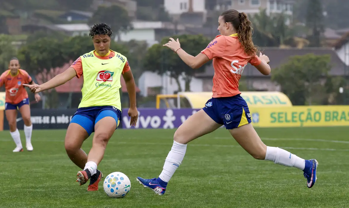 Brasil: Seleção Feminina Sub-17 Rumo à Copa do Mundo no Marrocos - Imagem do artigo original