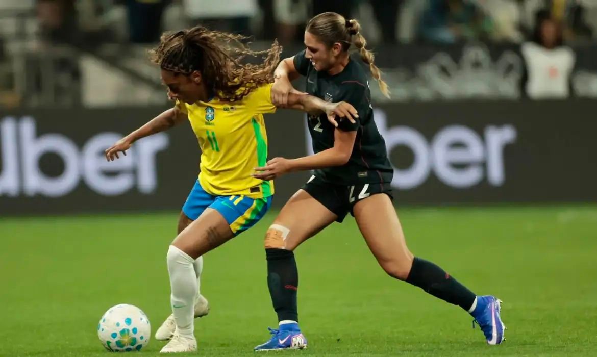 Futebol Feminino: Copa 2027 e os Desafios no Brasil - Imagem do artigo original