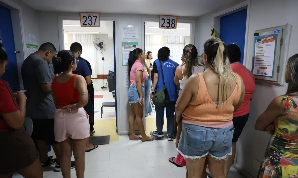 Mobilização na Maré por Acesso a Locais de Votação - Imagem do artigo original