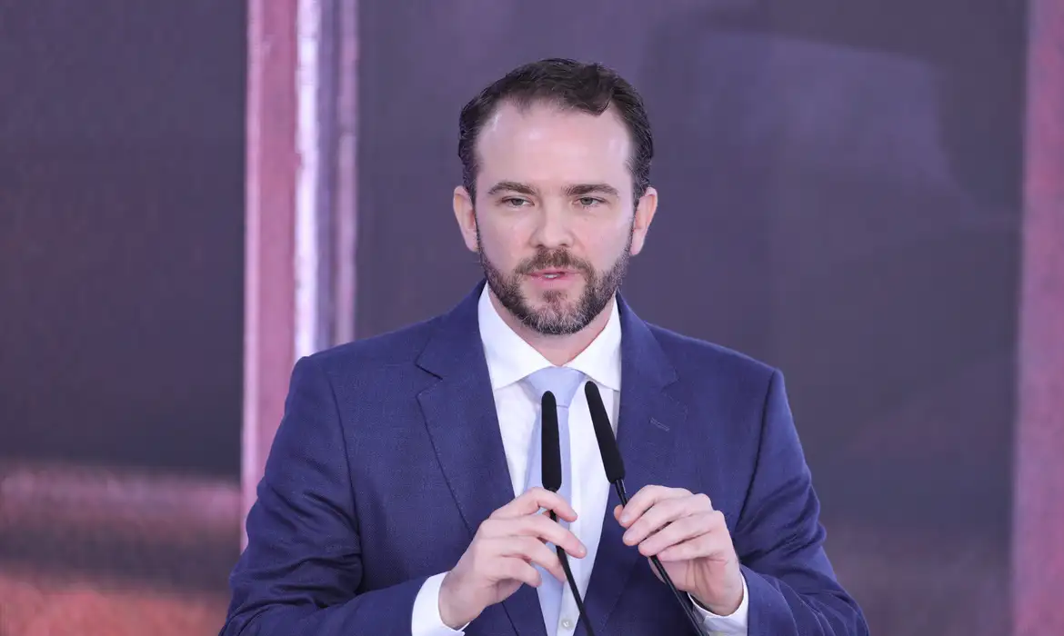 Ministro anuncia até R$ 90 bilhões em renegociações no Desenrola 3.0 - Imagem do artigo original